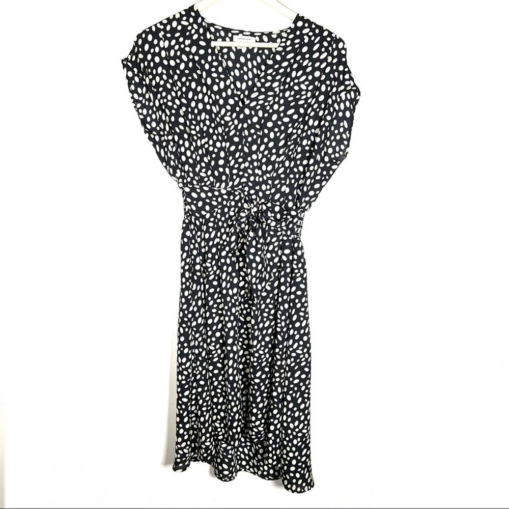 Max Studio brown and beige polkadot V-neck midi dress size small S B71